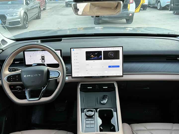 Фото 7 - Chery Tiggo 8L