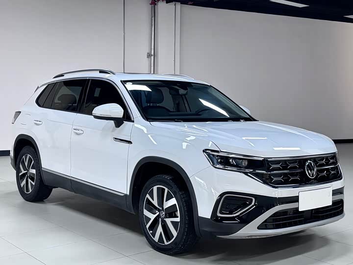 Фото 3 - Volkswagen Tayron