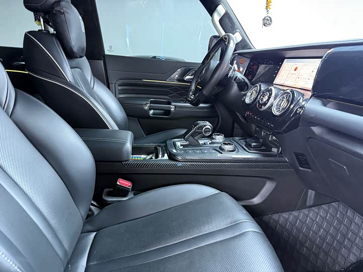 Фото 5 - Tank 300