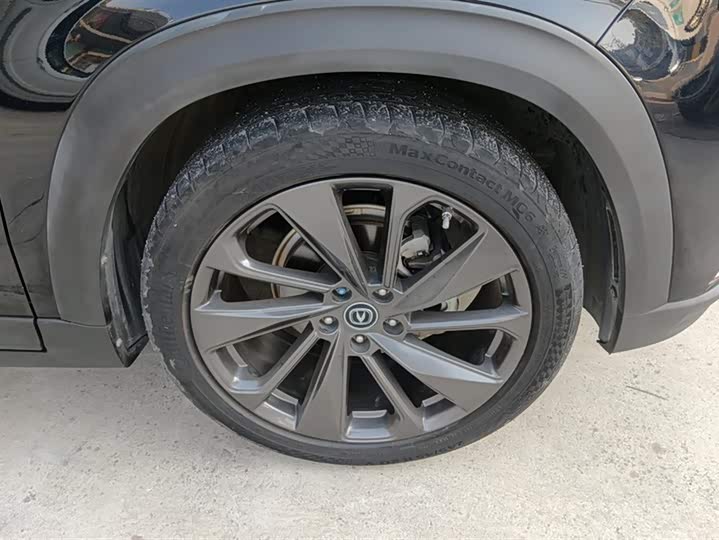 Фото 6 - Changan UNI-T