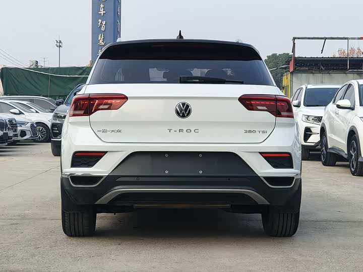 Фото 8 - Volkswagen T-Roc