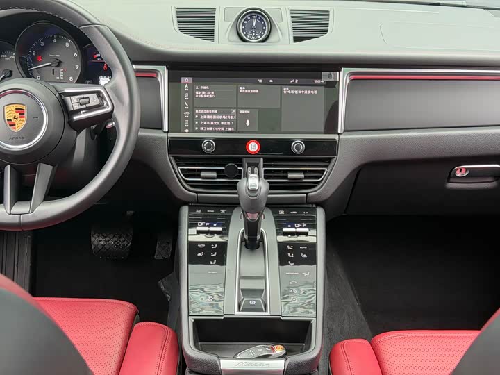 Фото 9 - Porsche Macan