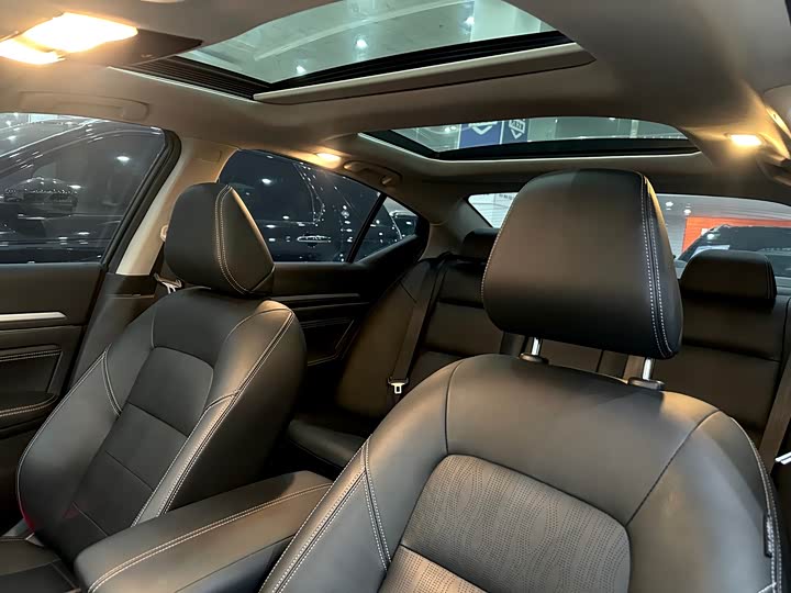 Фото 8 - Nissan Teana