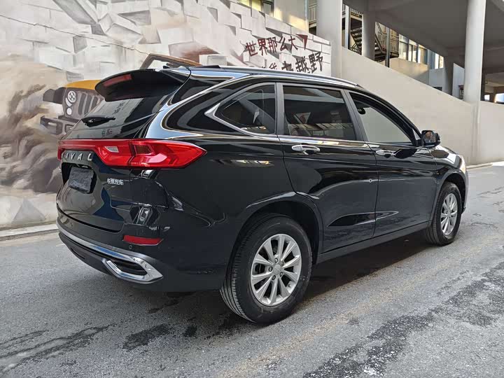 Фото 7 - Haval M6