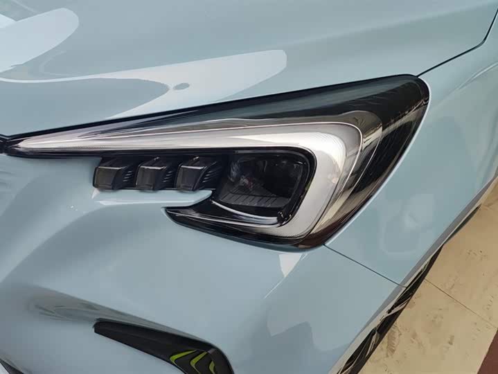 Фото 5 - Changan BenBen E-Star