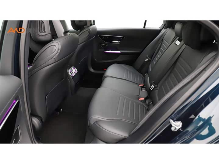 Фото 7 - Mercedes-Benz C-Class