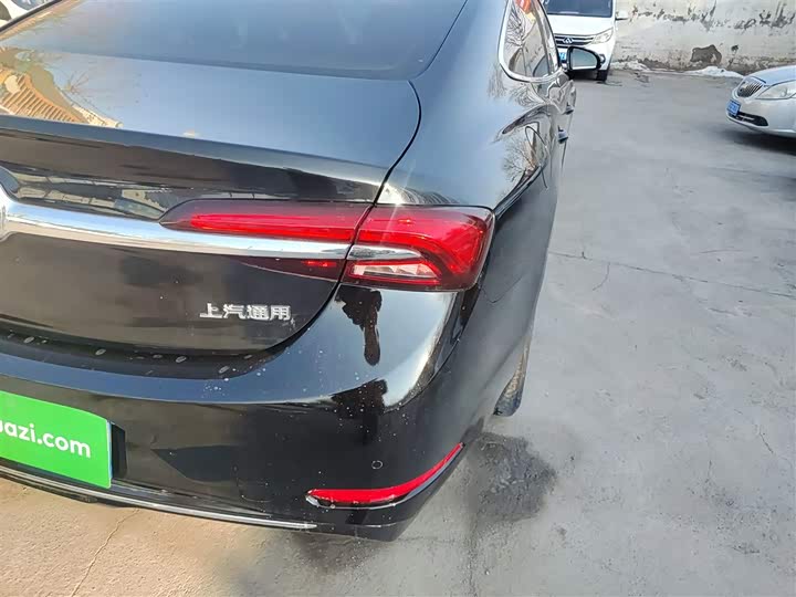 Фото 8 - Buick LaCrosse