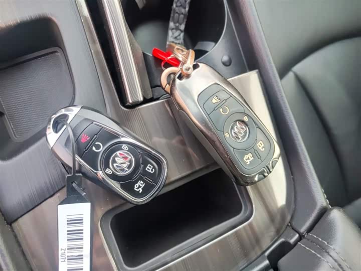 Фото 9 - Buick LaCrosse