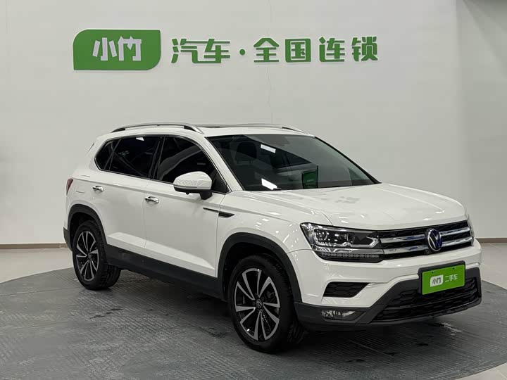 Фото 2 - Volkswagen Tharu