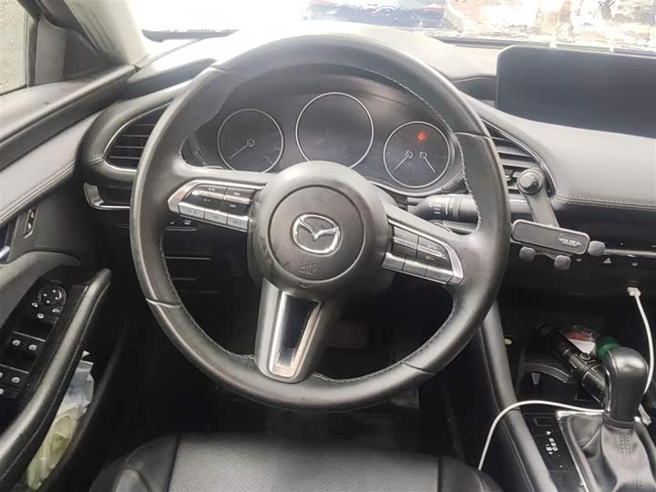 Фото 3 - Mazda 3 (Axela)