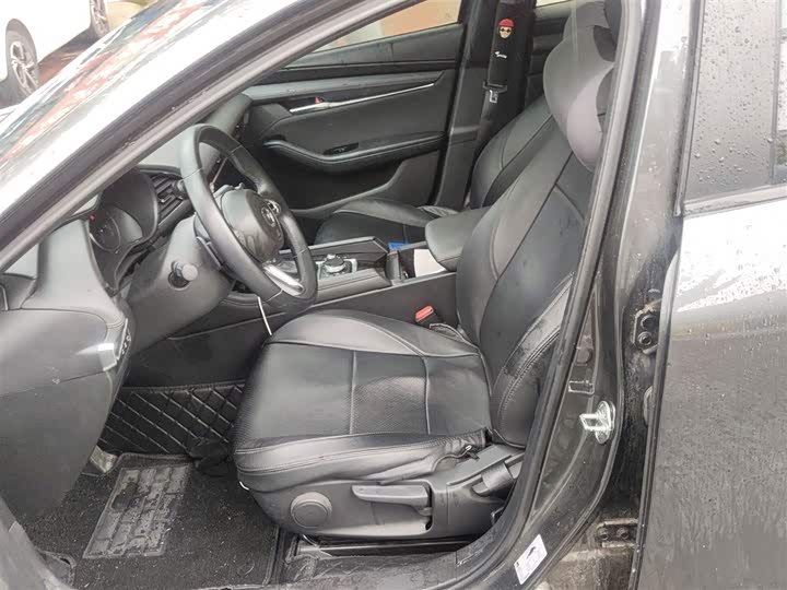 Фото 8 - Mazda 3 (Axela)