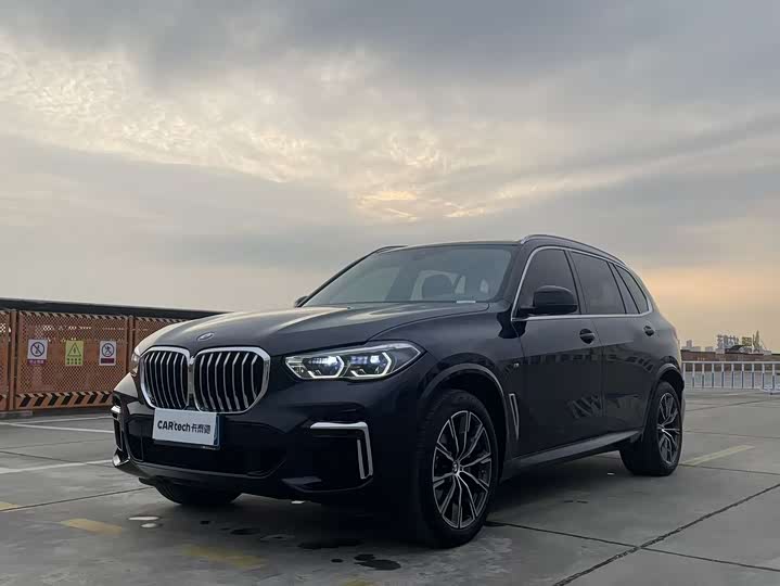Фото 1 - BMW X5