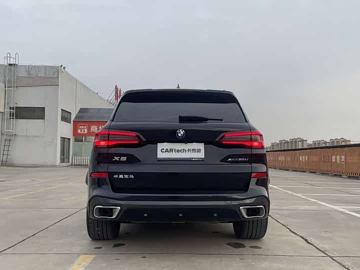 Фото 8 - BMW X5