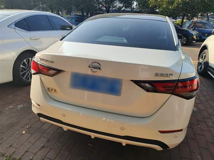 Фото 6 - Nissan Sylphy