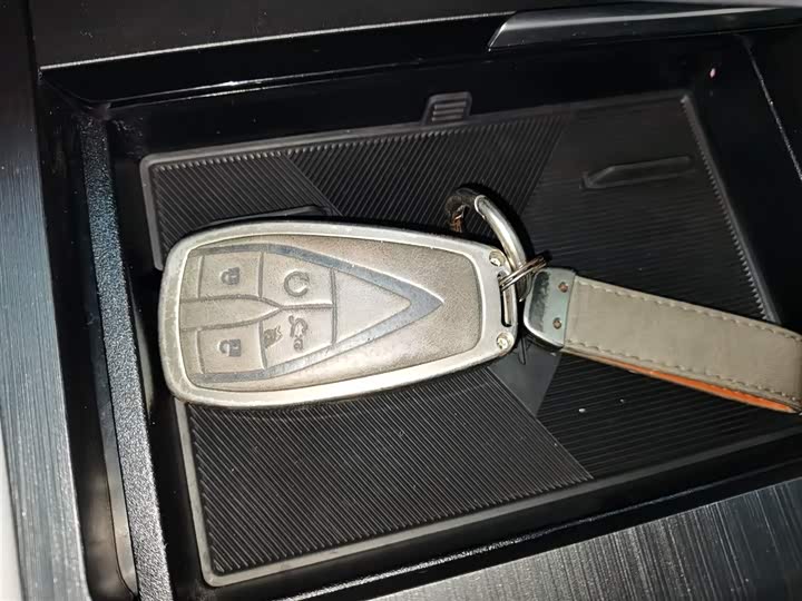 Фото 9 - Changan CS75 Plus