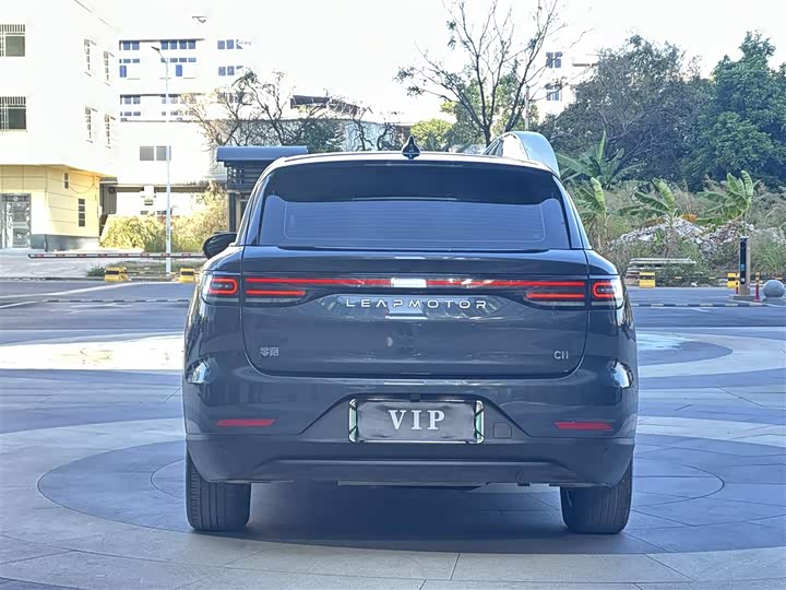 Фото 8 - Leapmotor C11