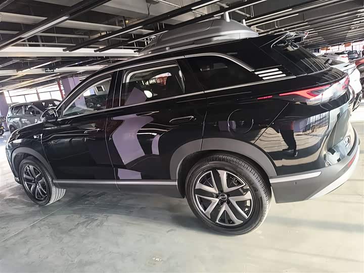 Фото 5 - BYD Sea Lion 07 DM-i Hybrid