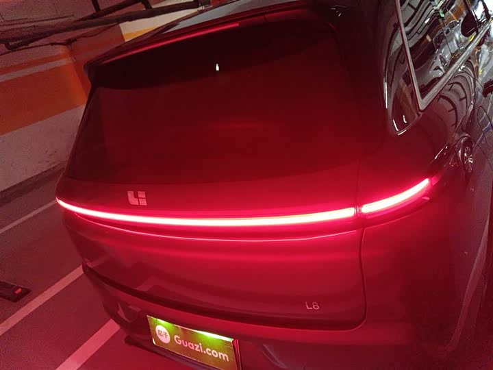 Фото 6 - LiXiang L8