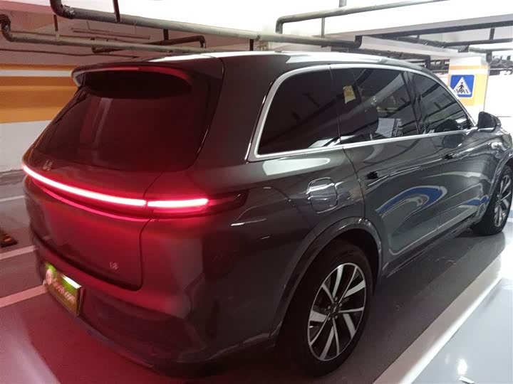 Фото 7 - LiXiang L8