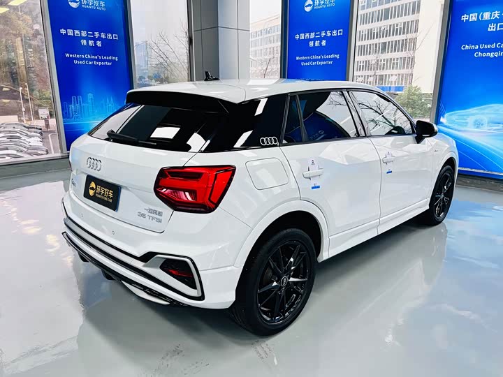 Фото 6 - Audi Q2L