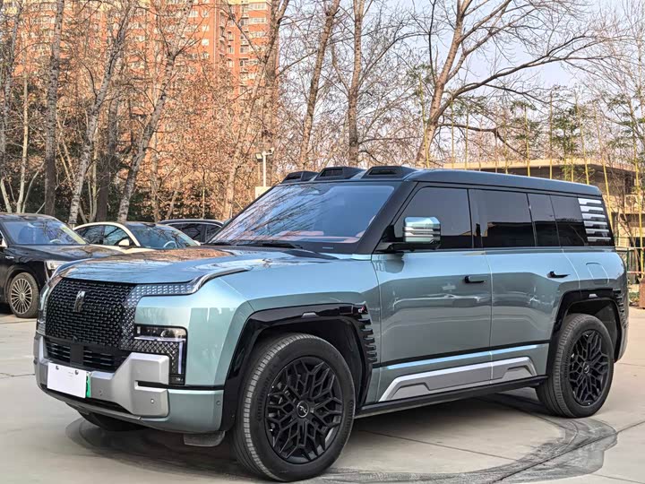 Фото 1 - BYD Yangwang U8