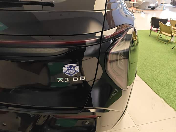 Фото 8 - Hongqi EHS7 (Tiangong 08)