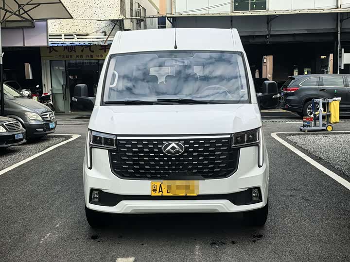 Фото 4 - Maxus V80