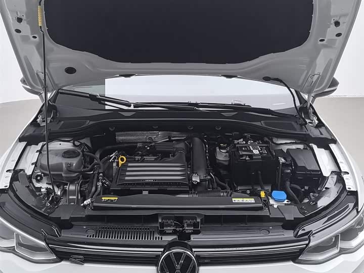 Фото 6 - Volkswagen Golf