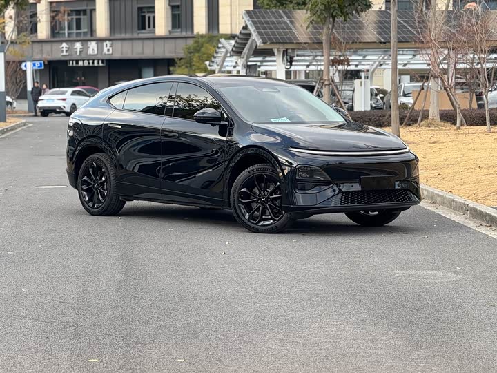 Фото 3 - XPeng G6