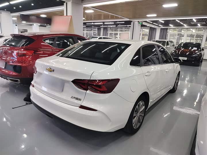 Фото 7 - Chevrolet Monza