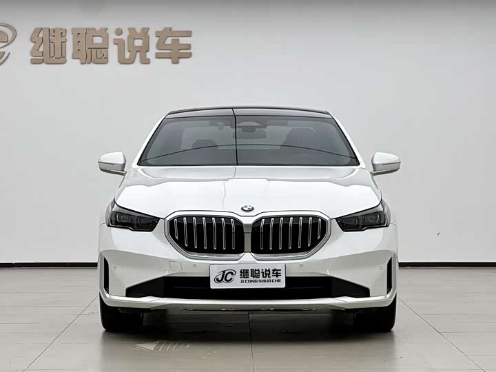 Фото 2 - BMW 5 Series