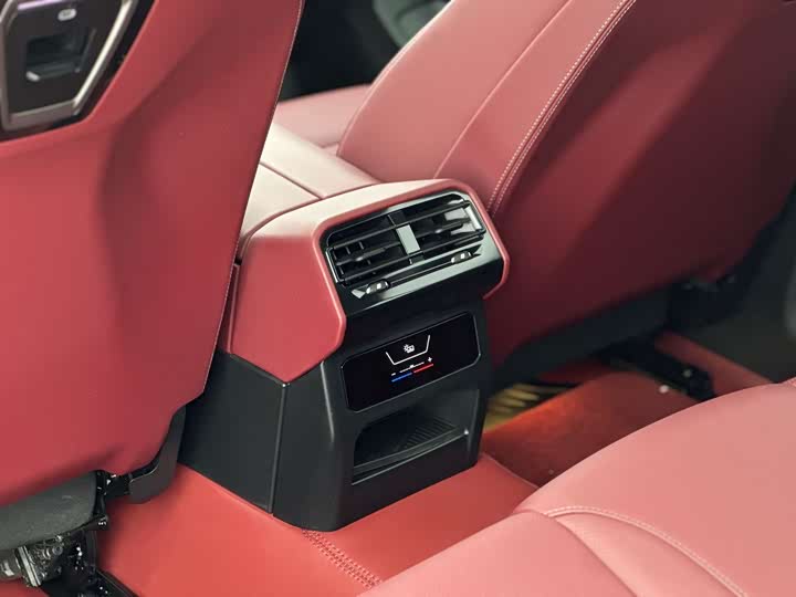 Фото 9 - BMW 5 Series