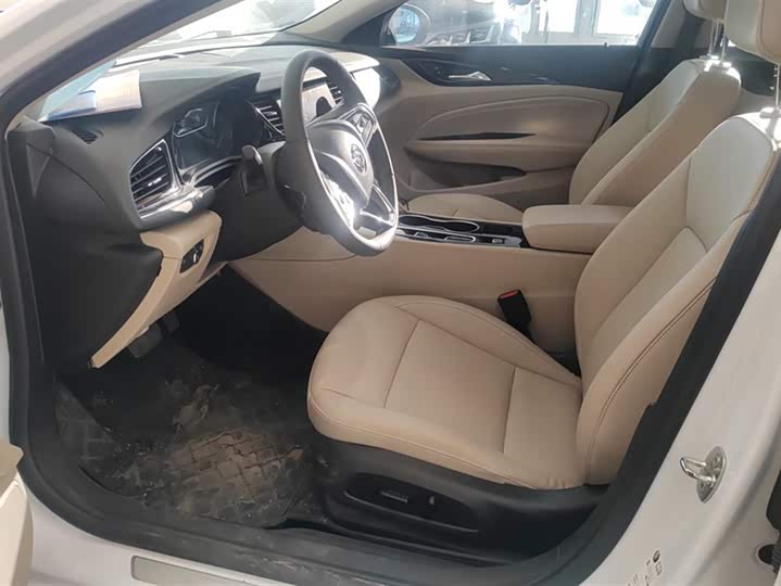 Фото 9 - Buick Regal