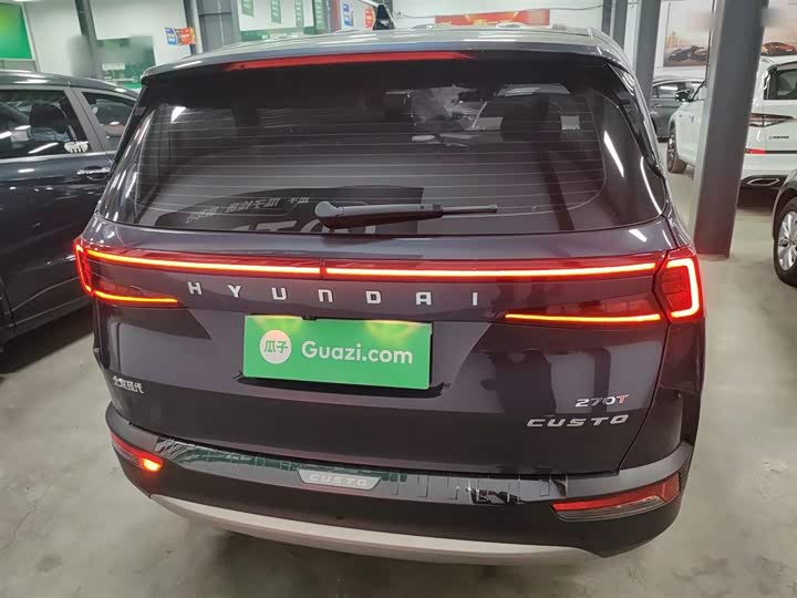 Фото 6 - Hyundai Custo