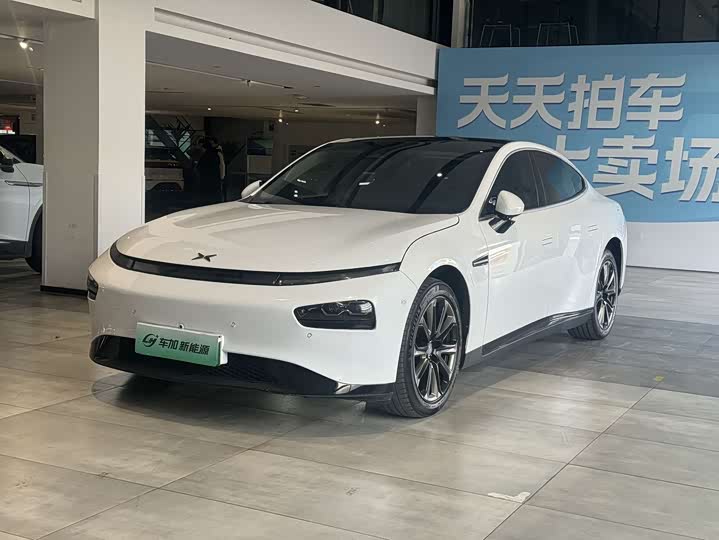 Фото 1 - XPeng P7