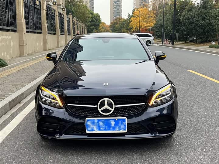 Фото 2 - Mercedes-Benz C-Class