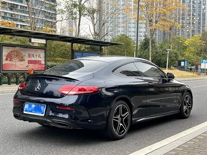 Фото 5 - Mercedes-Benz C-Class