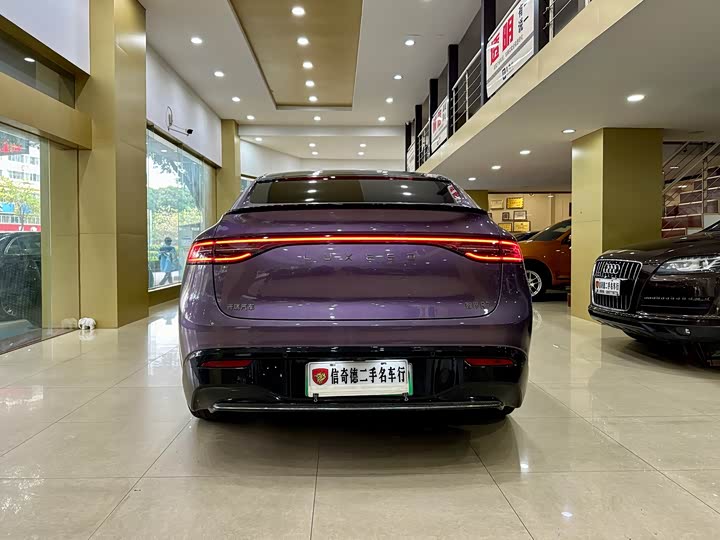 Фото 5 - Luxeed R7