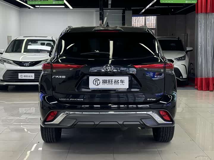 Фото 6 - Toyota Highlander