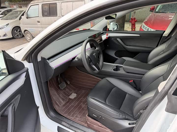 Фото 5 - Tesla Model Y