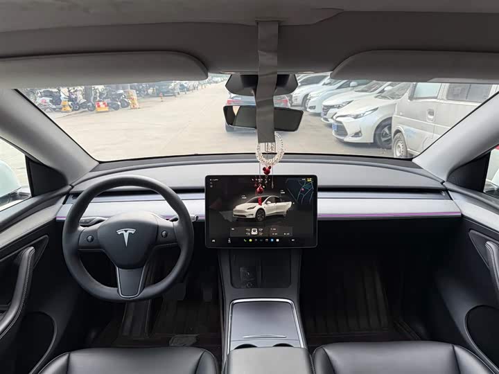 Фото 7 - Tesla Model Y