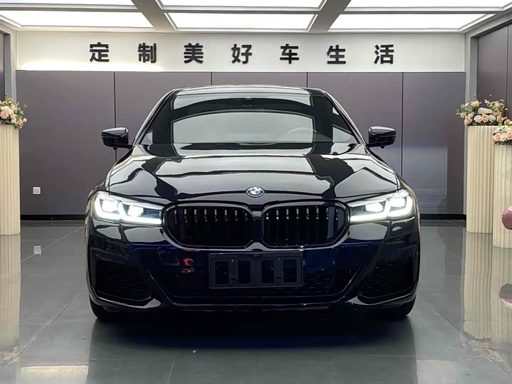 Фото 2 - BMW 5 Series