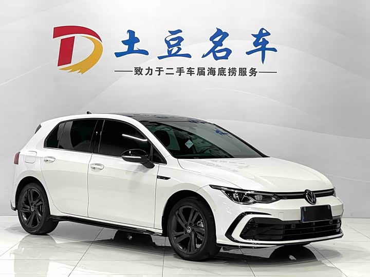 Фото 3 - Volkswagen Golf