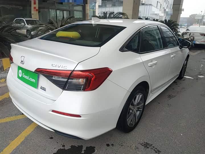 Фото 7 - Honda Civic