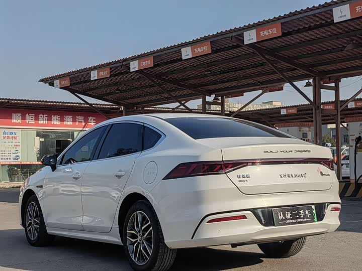 Фото 4 - BYD Qin Plus