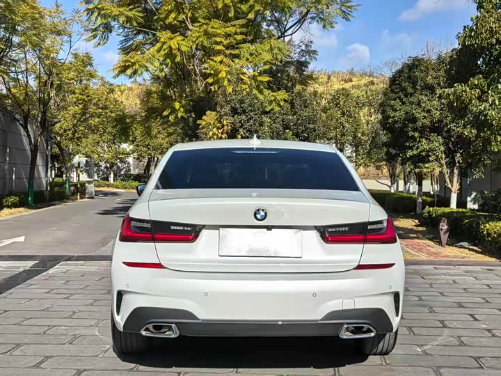 Фото 8 - BMW 3 Series