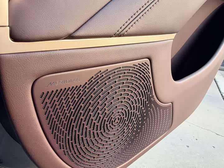 Фото 9 - Avatr 11