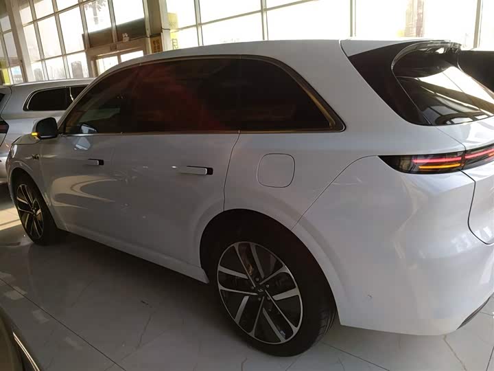 Фото 5 - LiXiang L6