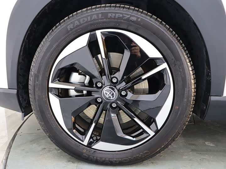 Фото 6 - Toyota bZ3X