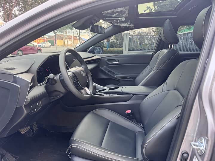 Фото 5 - Toyota Avalon